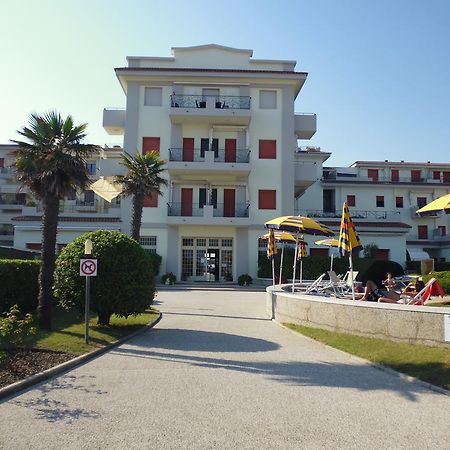 Residence Bagni Miramare Lido di Jesolo Rum bild